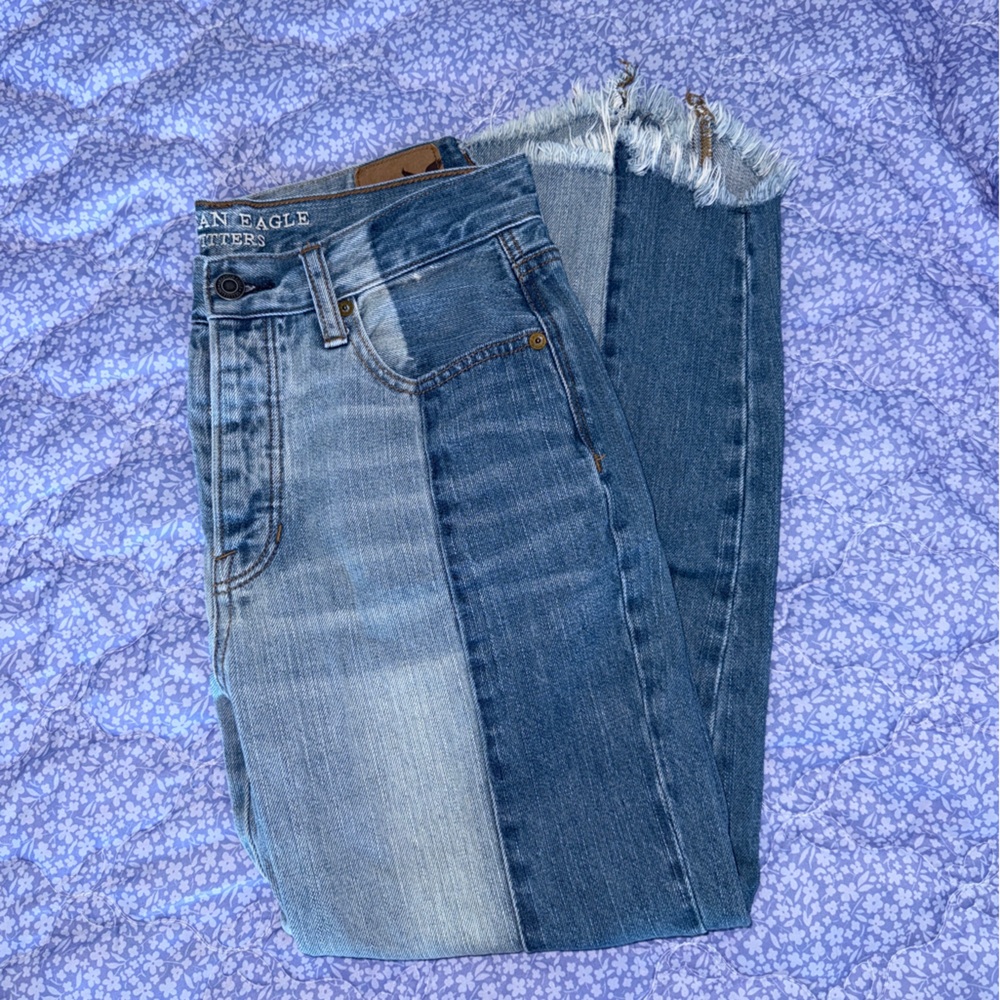 American Eagle Outfitters Two-Tone Blue Cropped Jeans